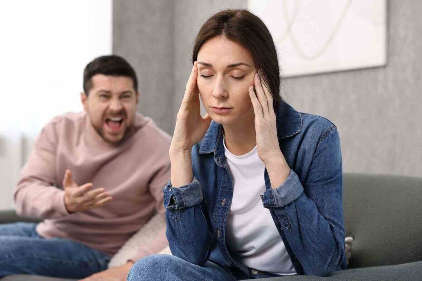 ¿Qué tipos de violencia califican para obtener la Visa VAWA?