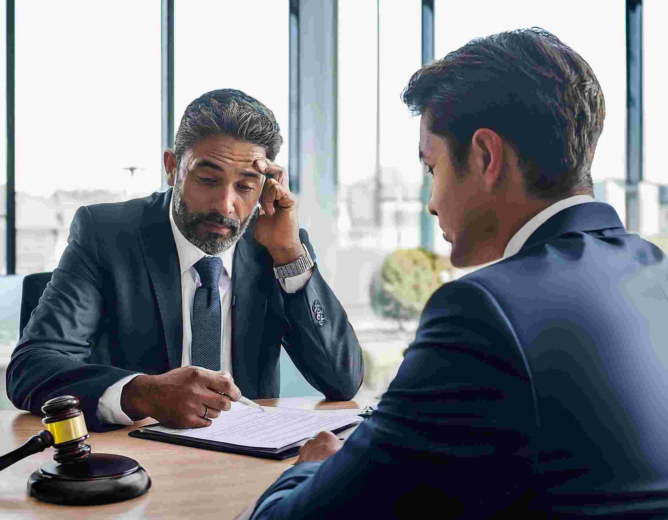 aplicante de la visa u preocupado