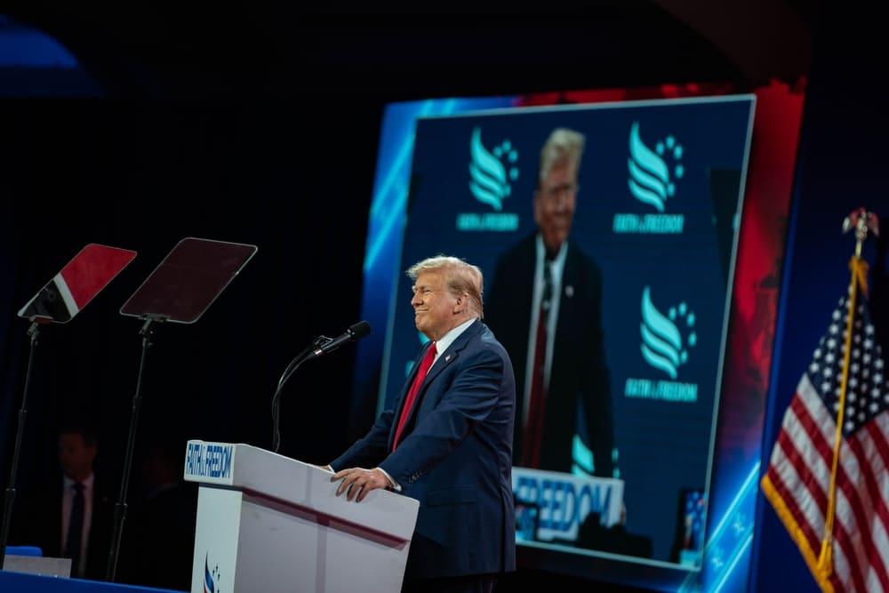 ¿Cómo se verá afectada la Visa VAWA bajo una administración de Trump?